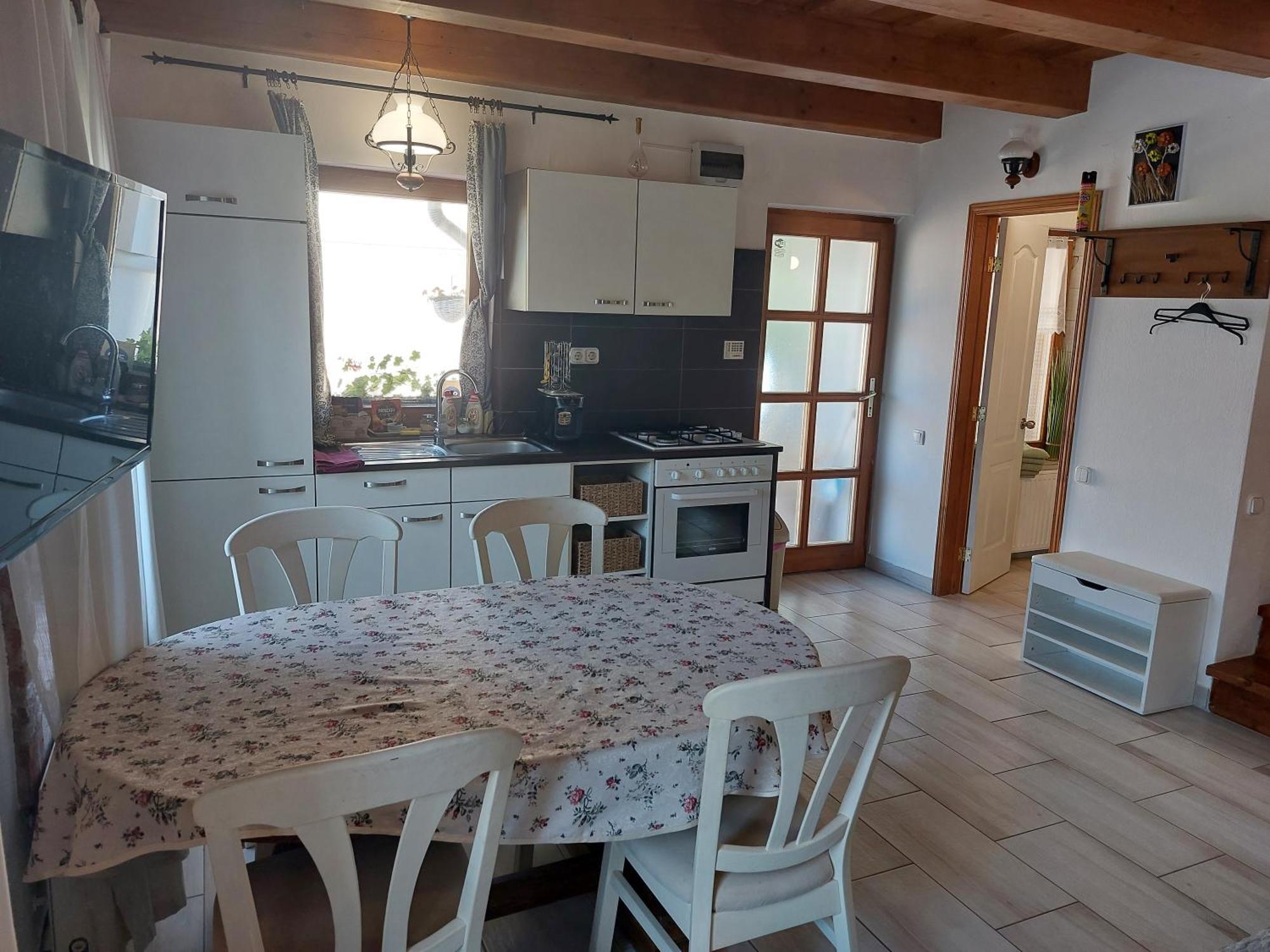 זלקרוס Negy Evszak Apartmanhaz מראה חיצוני תמונה