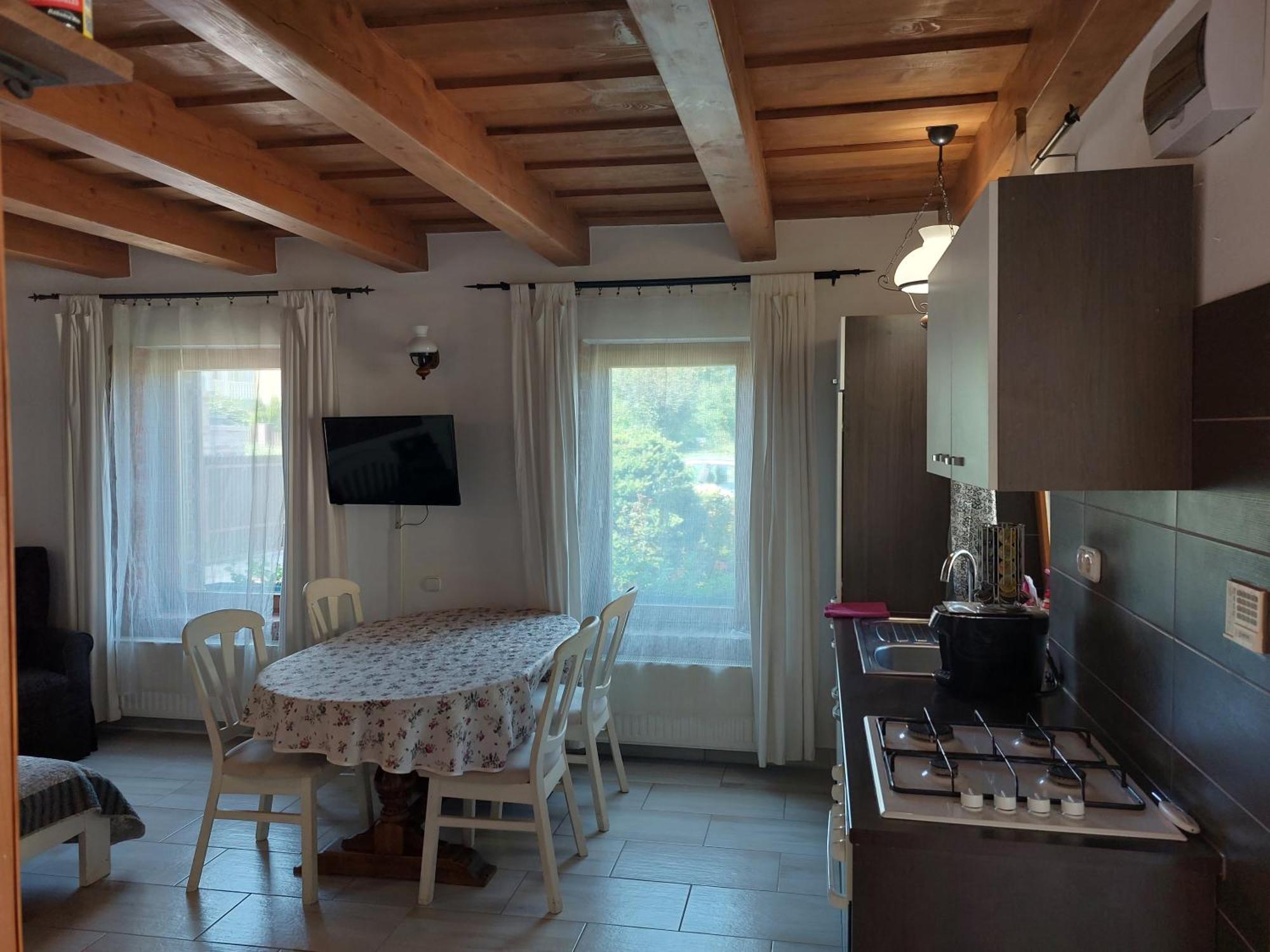 זלקרוס Negy Evszak Apartmanhaz מראה חיצוני תמונה